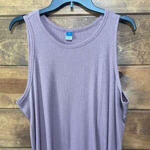 Pair of Old Navy Tanks